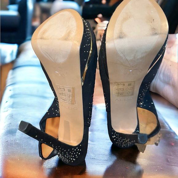 Aldo black heels with gold trim and sparkly embellishments - Picture 11 of 11